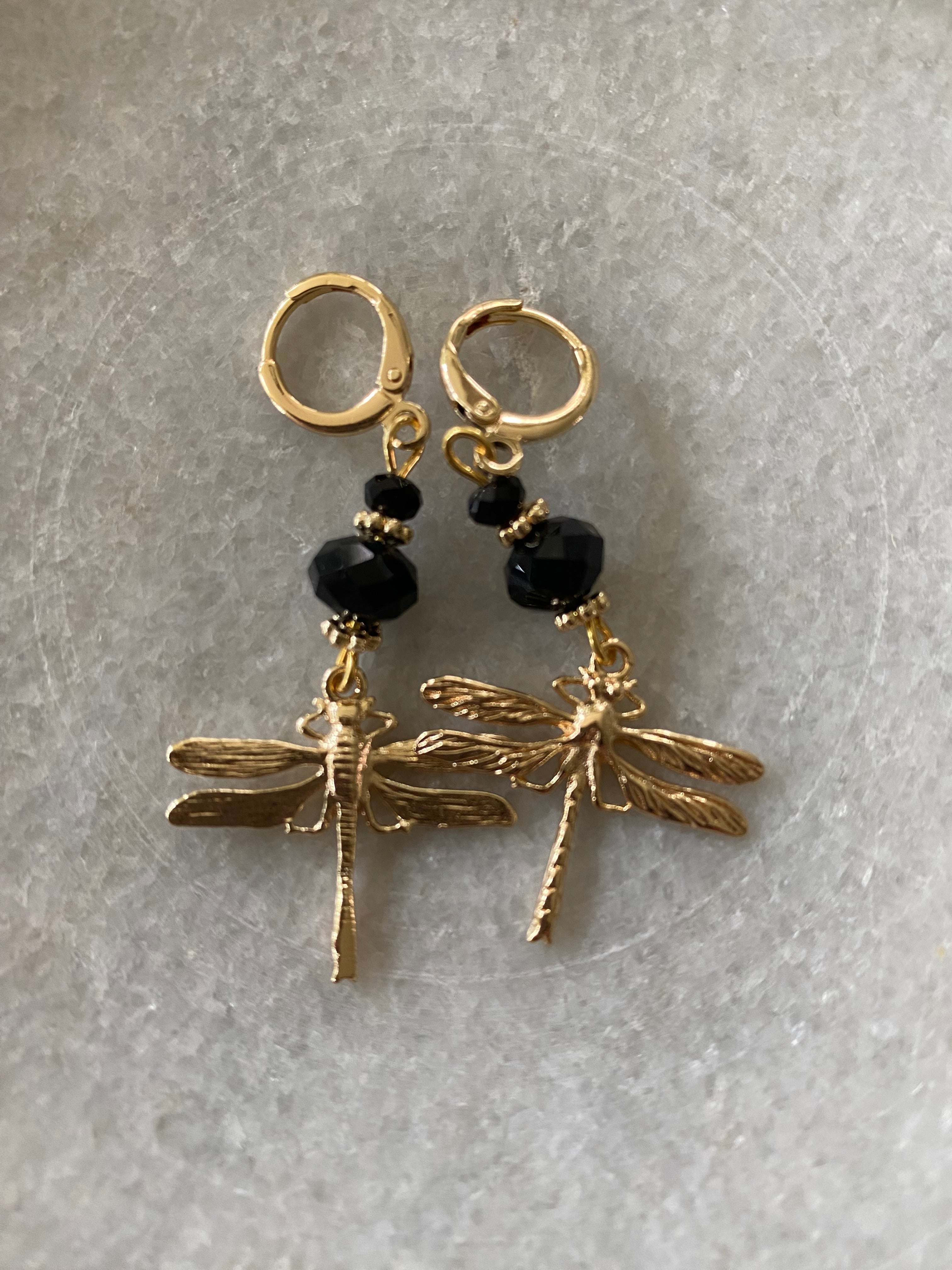 Goldplated libelle met swarovski crystal