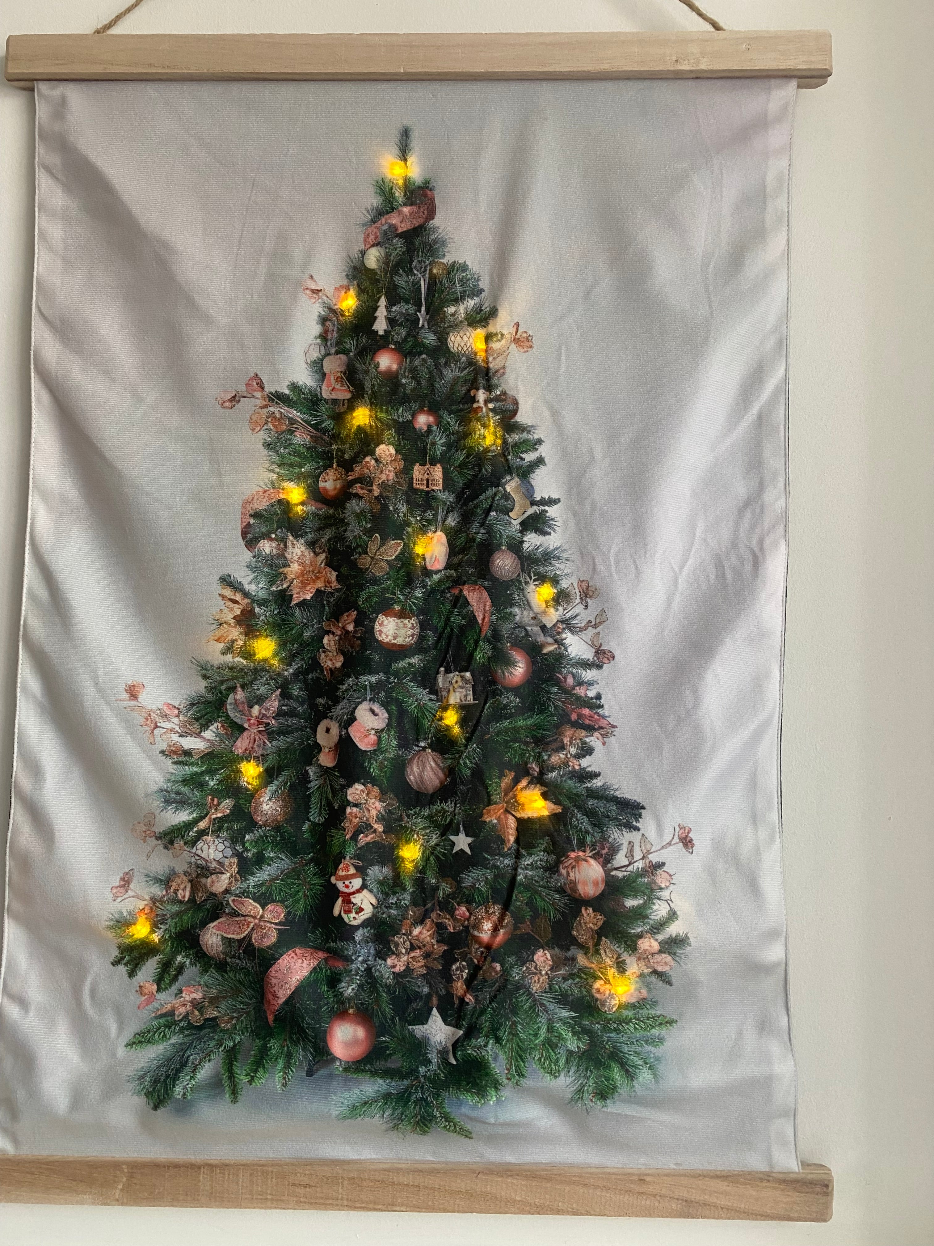 Kerstboom op doek ( fluweel) met lampjes