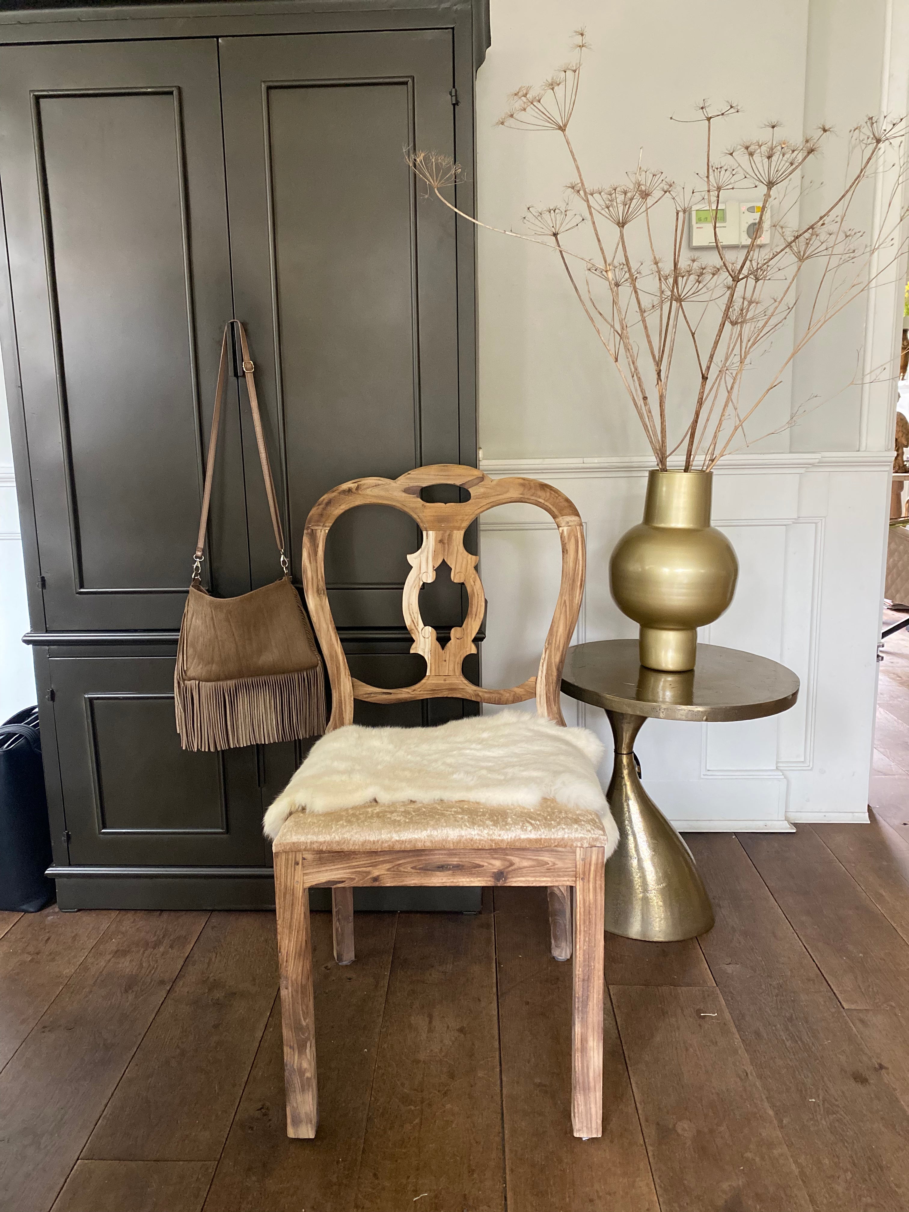 Klassieke houten stoel “rocco”gestraald