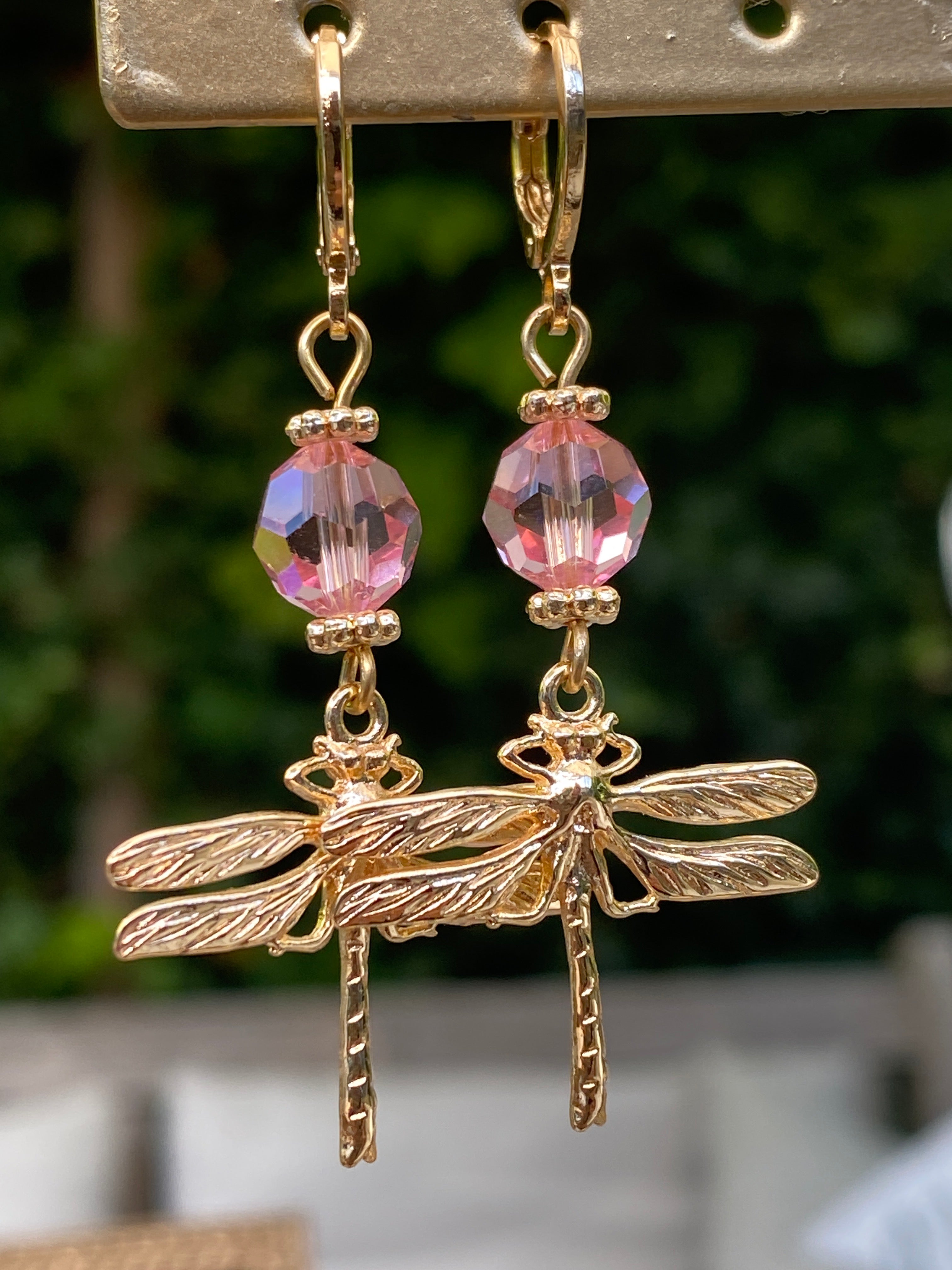 Oorbellen met libelle 24 K goldplated en swarovski crystal roze