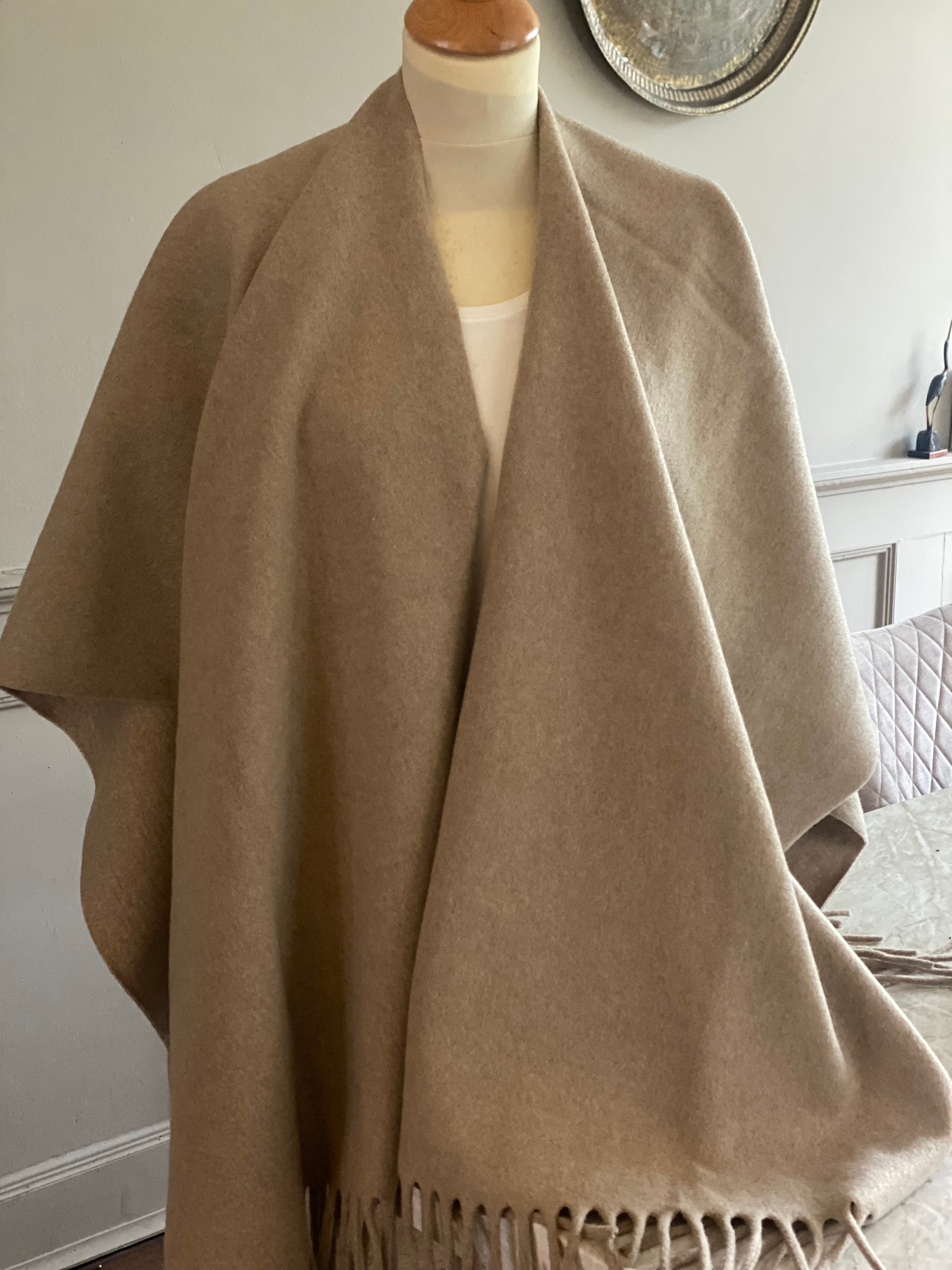 Poncho beige