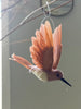 Afbeelding laden in galerijviewer, Hangende vogel in Brique/roze tinten