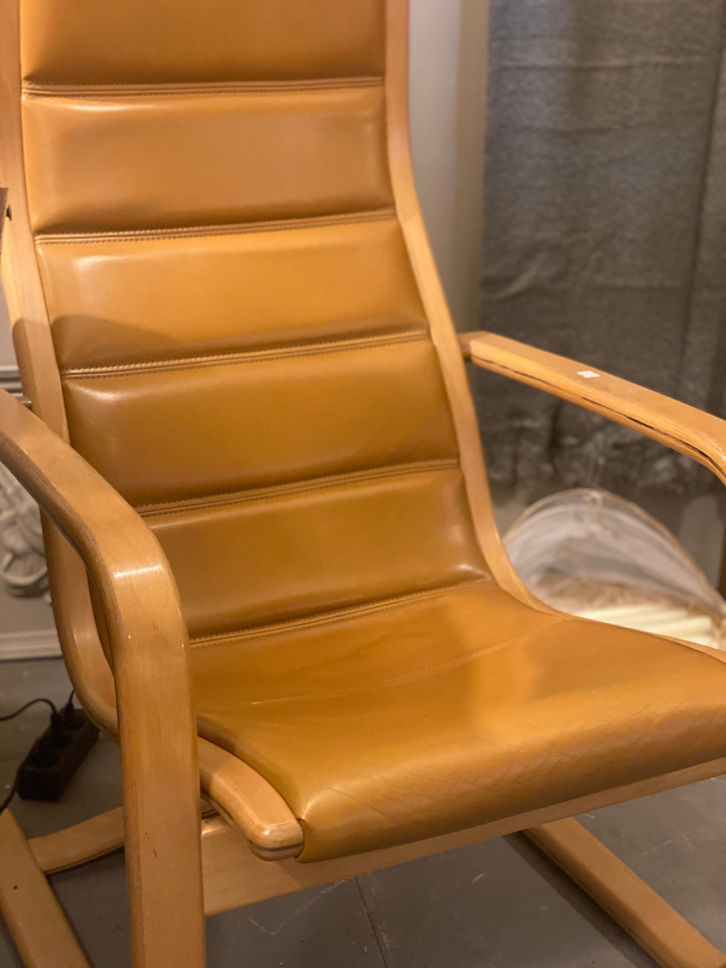 Deense fauteuil leer met hout