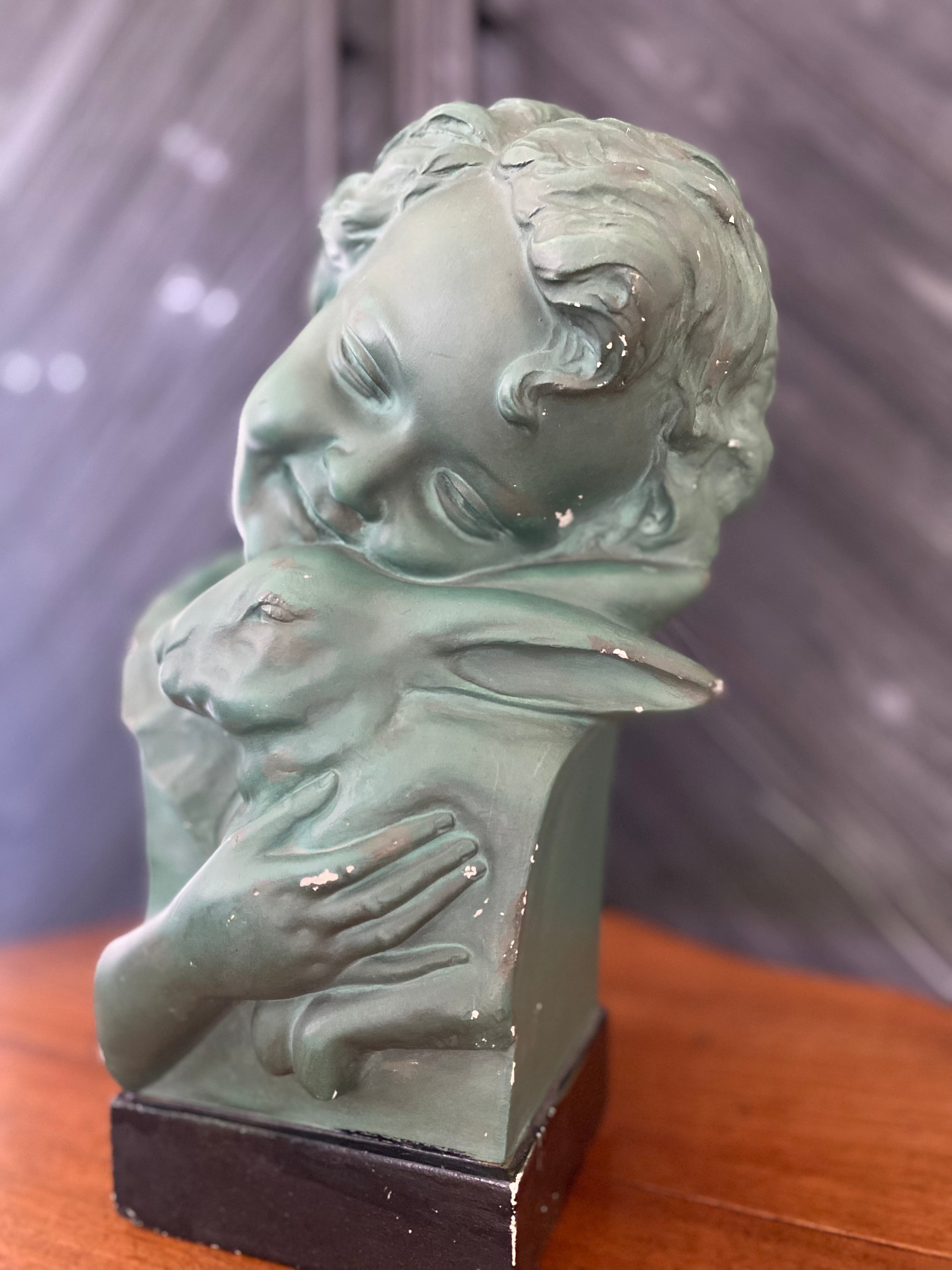 Beeld meisje met konijntje vintage