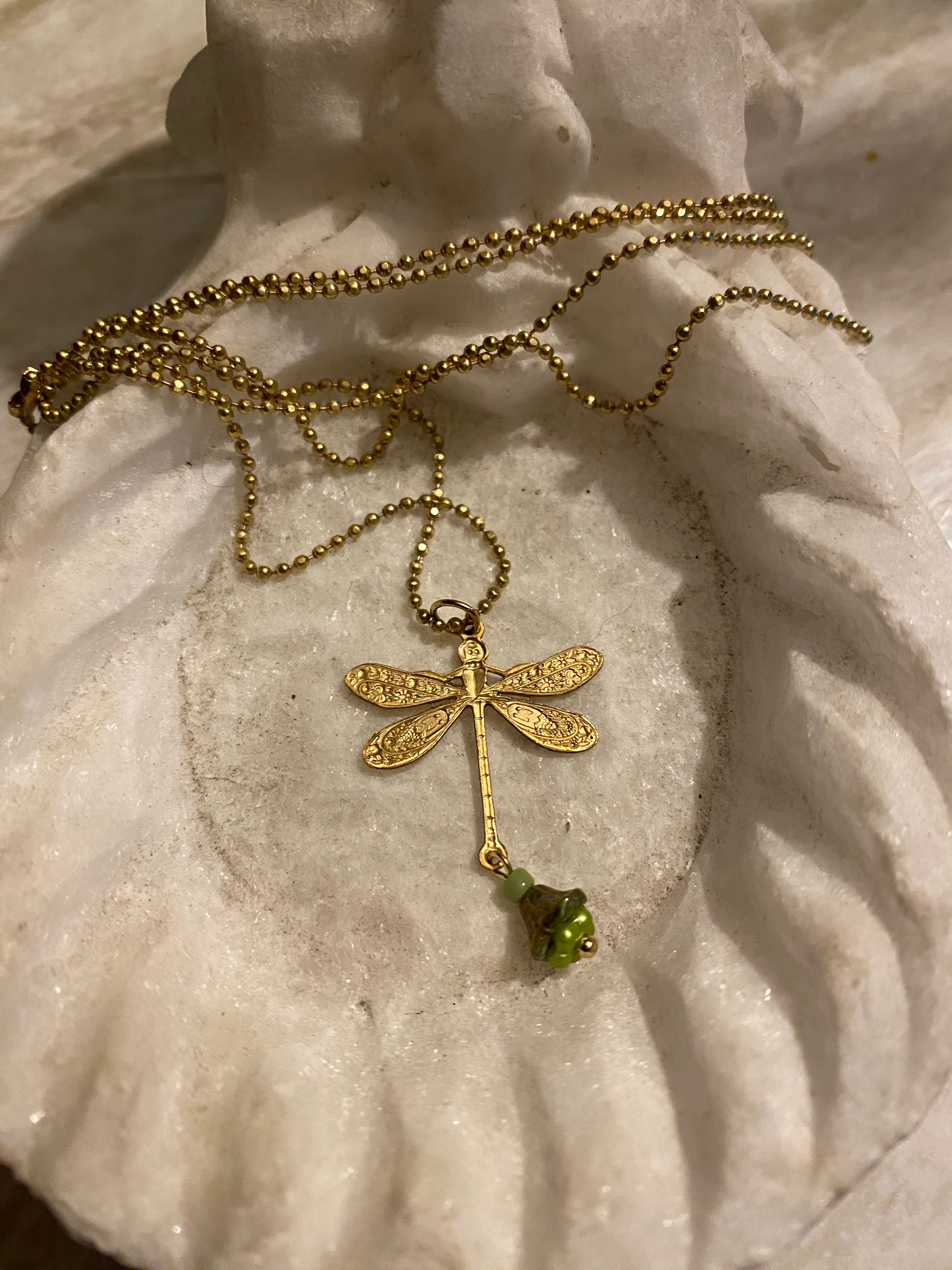 Dragonfly medium  ballchain green